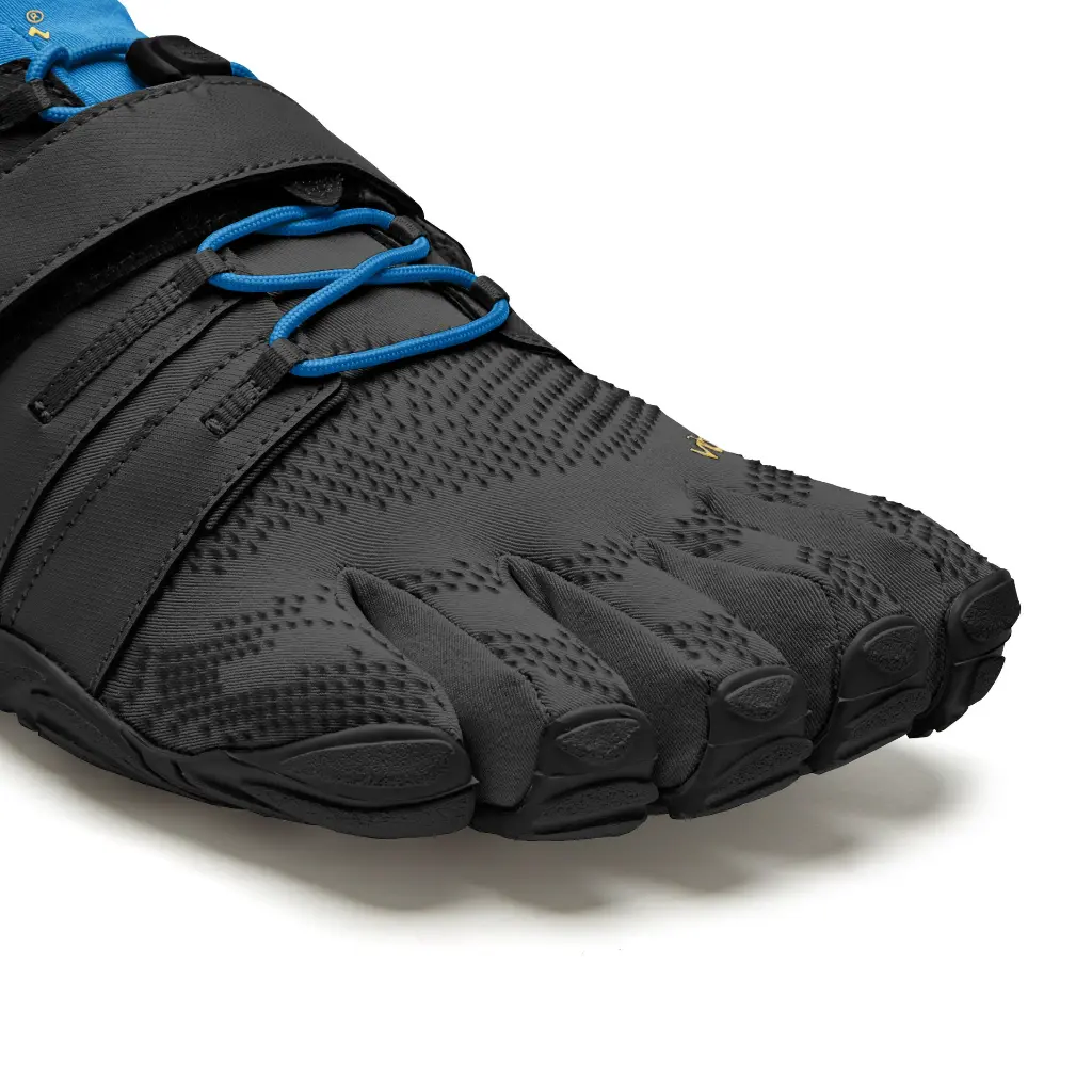 20M7703_V-Train 2.0_Black-Blue_TOE.webp