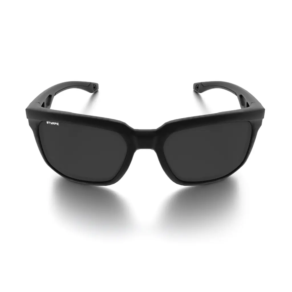 Styrpe METALA Negro/lentes negras ahumadas